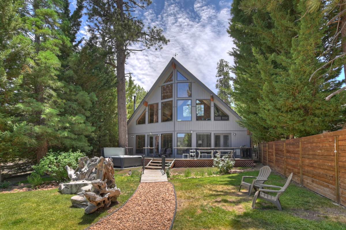 39832 Lakeview Dr 39832 Lakeview Dr