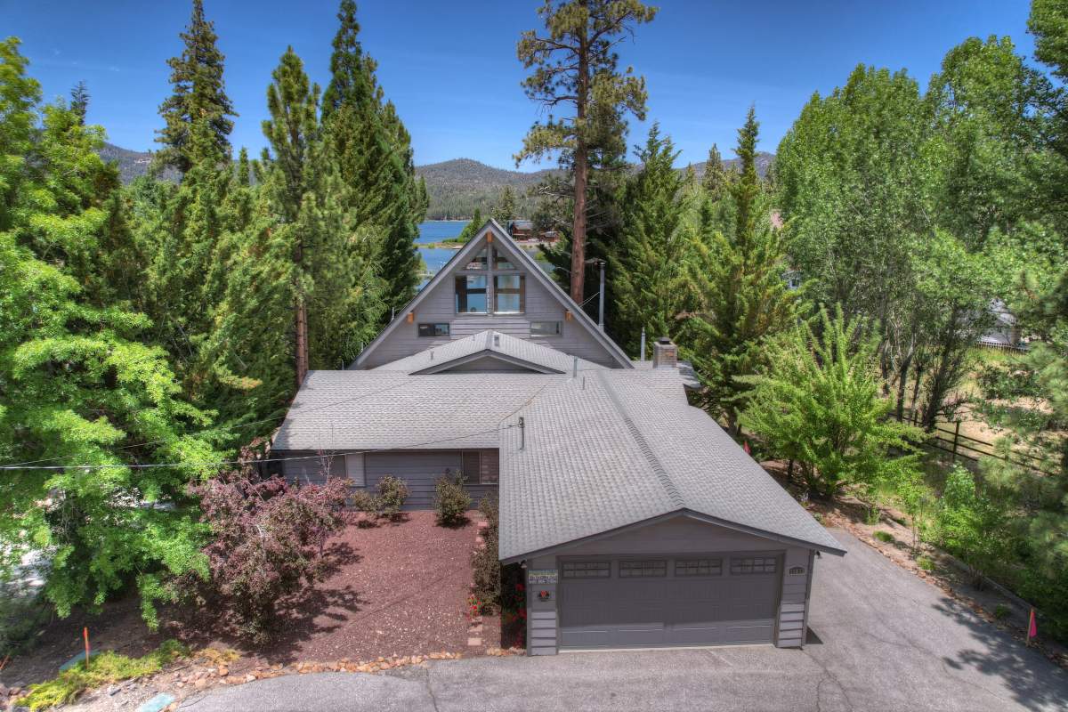 39832 Lakeview Dr 39832 Lakeview Dr