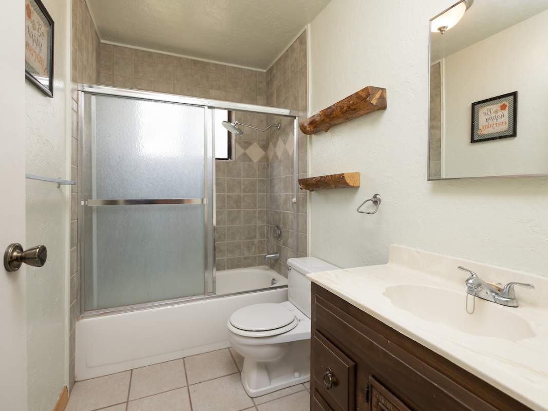 105 Greenspot Blvd 105 Greenspot Blvd