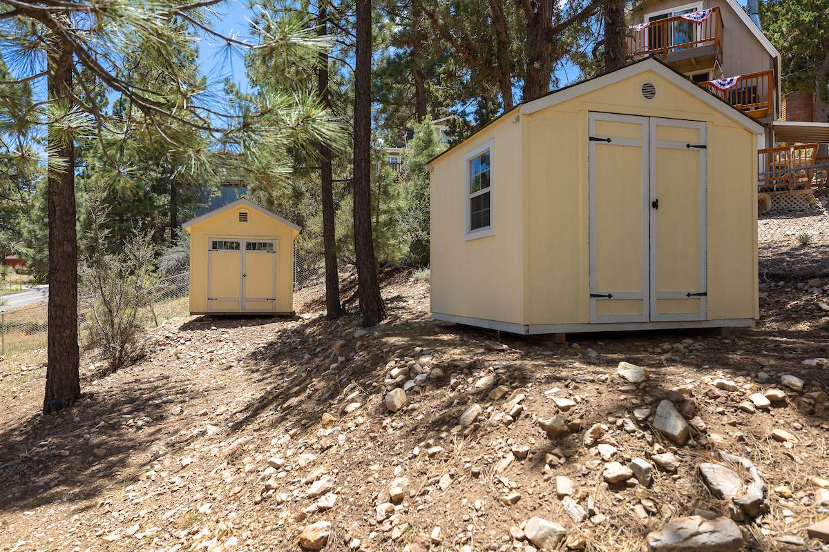 105 Greenspot Blvd 105 Greenspot Blvd