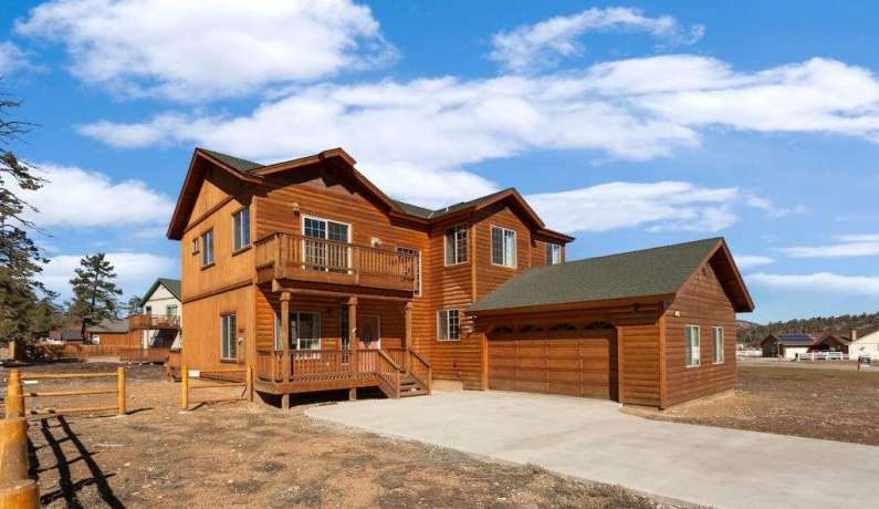 1662 E Big Bear Blvd