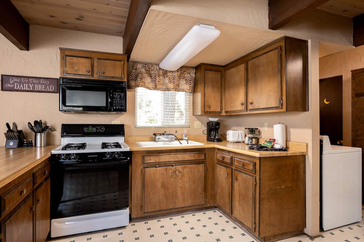 168 Teakwood Dr 168 Teakwood Dr