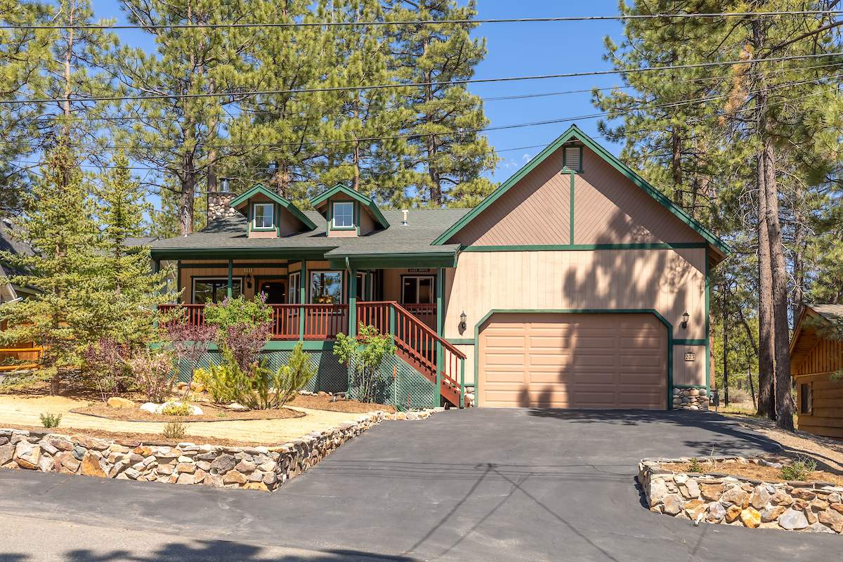 203 Knoll Rd 203 Knoll Rd