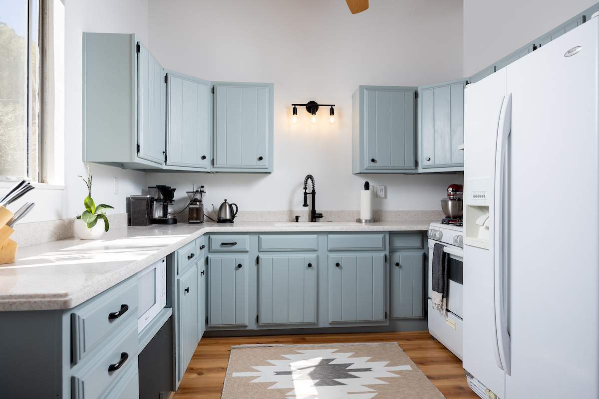 355 Mullins Dr 355 Mullins Dr