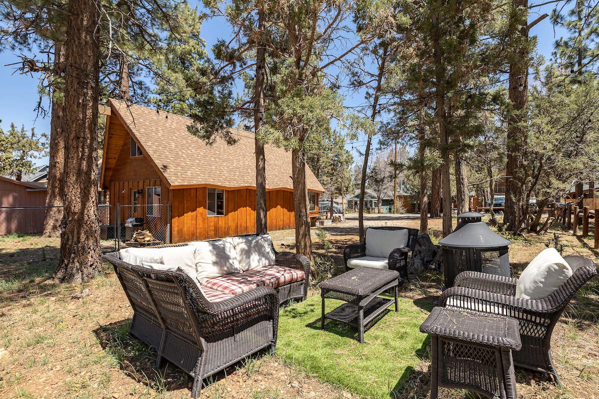 750 Los Angeles Ave 750 Los Angeles Ave