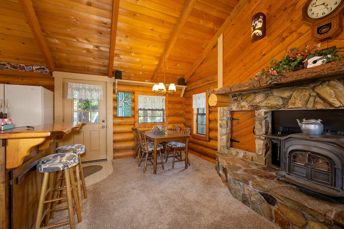 808 Norwood Ln 808 Norwood Ln