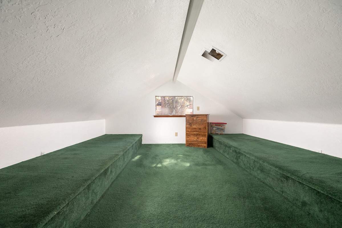 853 Leonard Ln 853 Leonard Ln