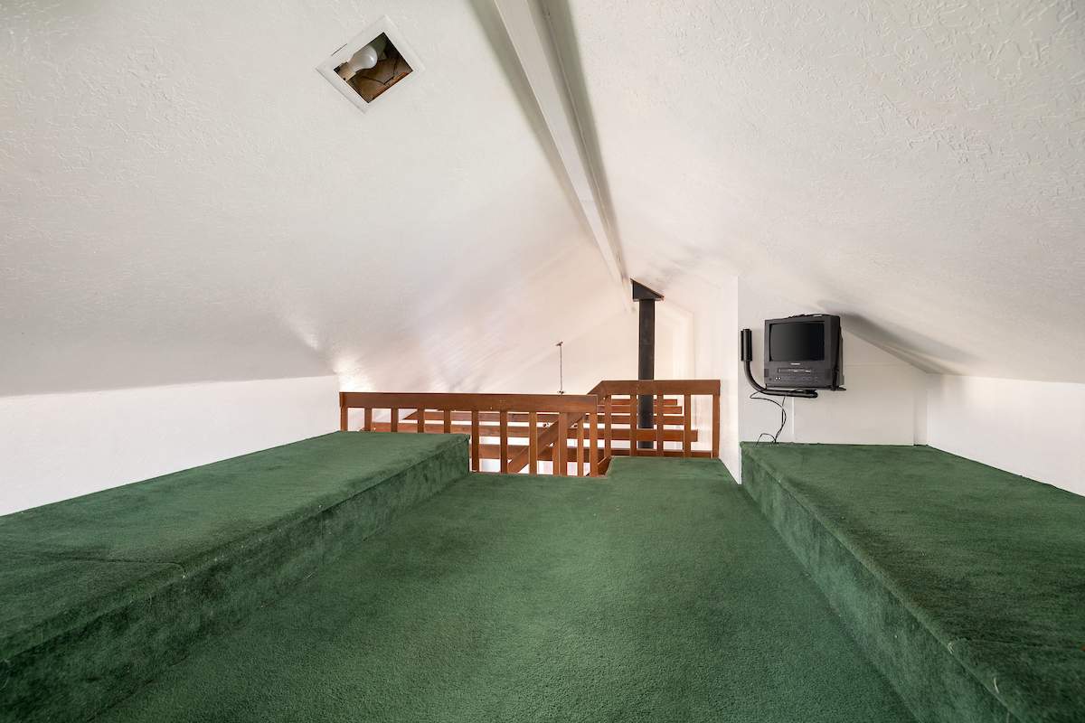 853 Leonard Ln 853 Leonard Ln