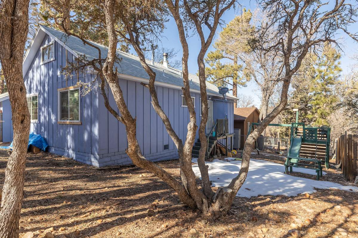 853 Leonard Ln 853 Leonard Ln