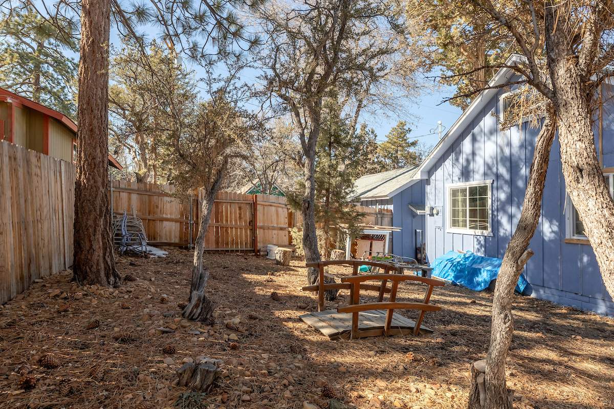 853 Leonard Ln 853 Leonard Ln