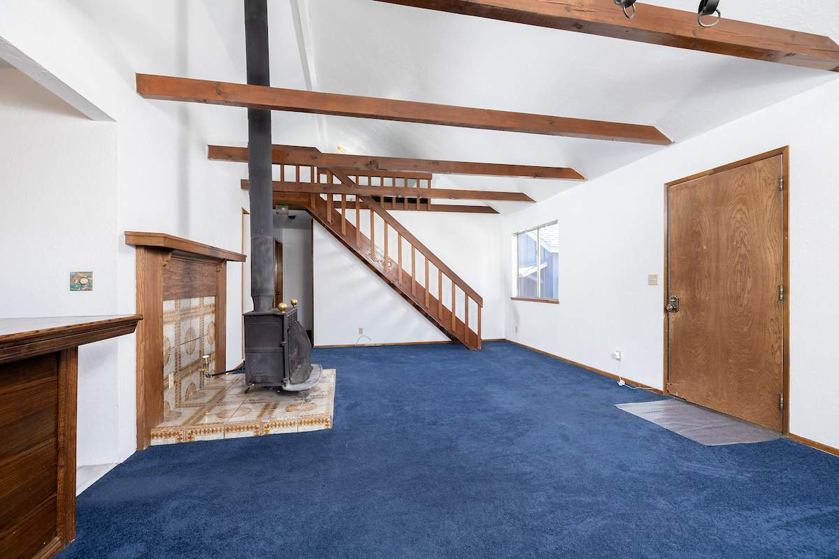 853 Leonard Ln 853 Leonard Ln