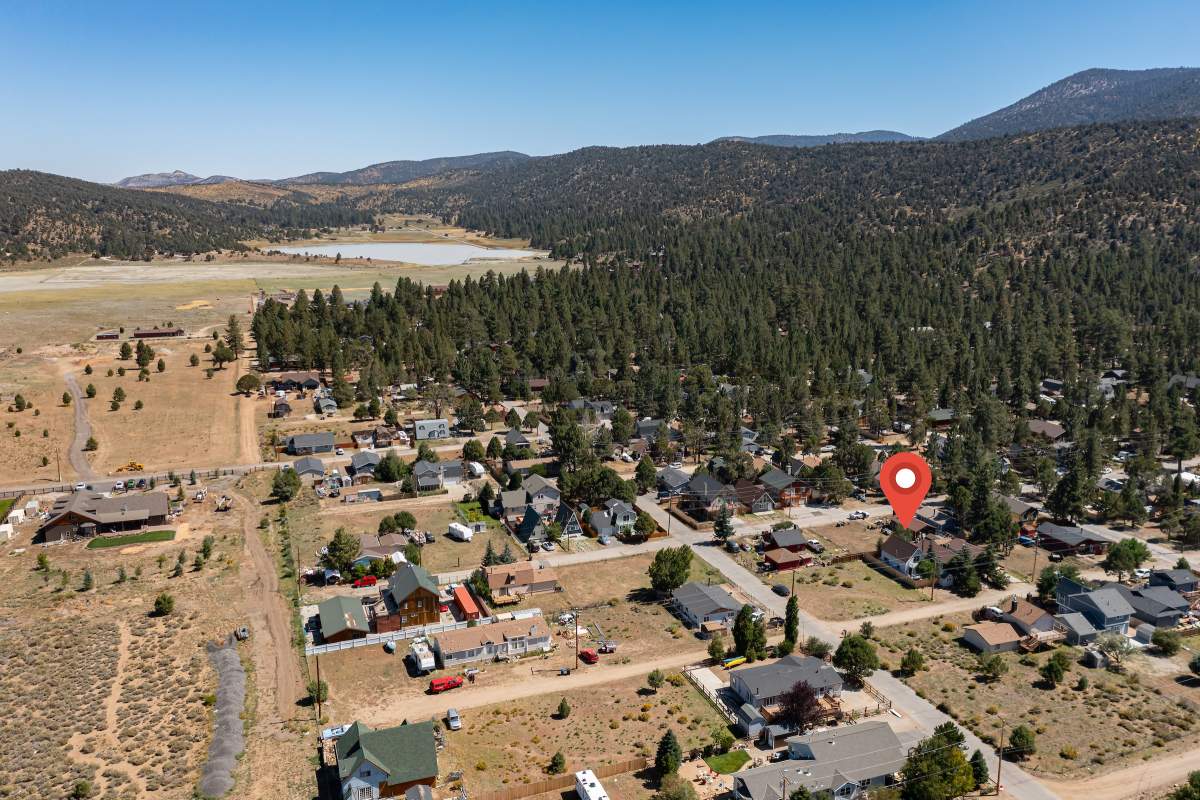 862 Spruce Ln 862 Spruce Ln