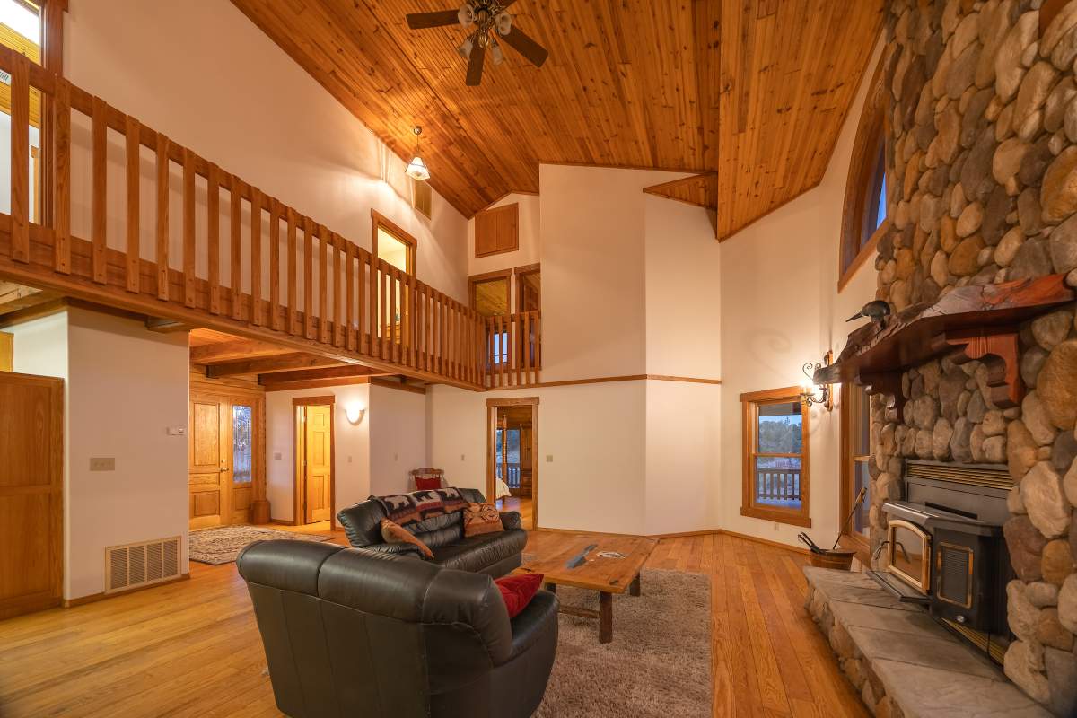 40020 Water Hole Ln 40020 Water Hole Ln