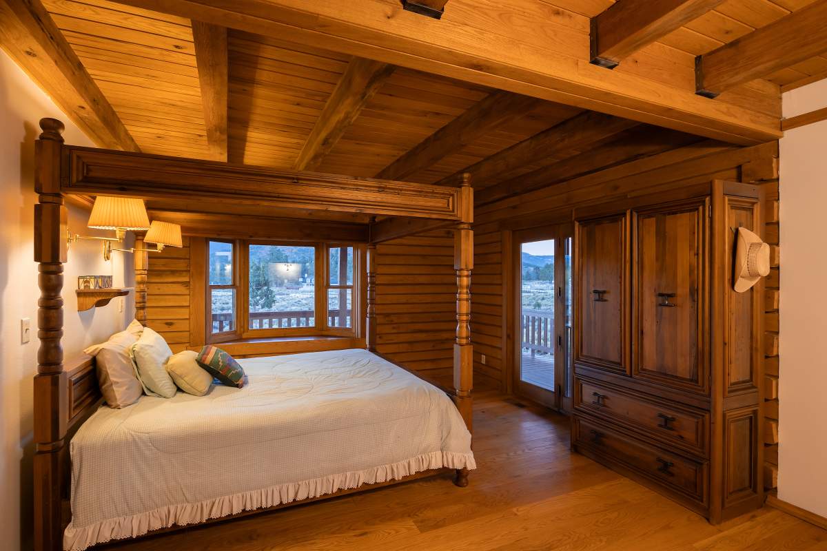 40020 Water Hole Ln 40020 Water Hole Ln