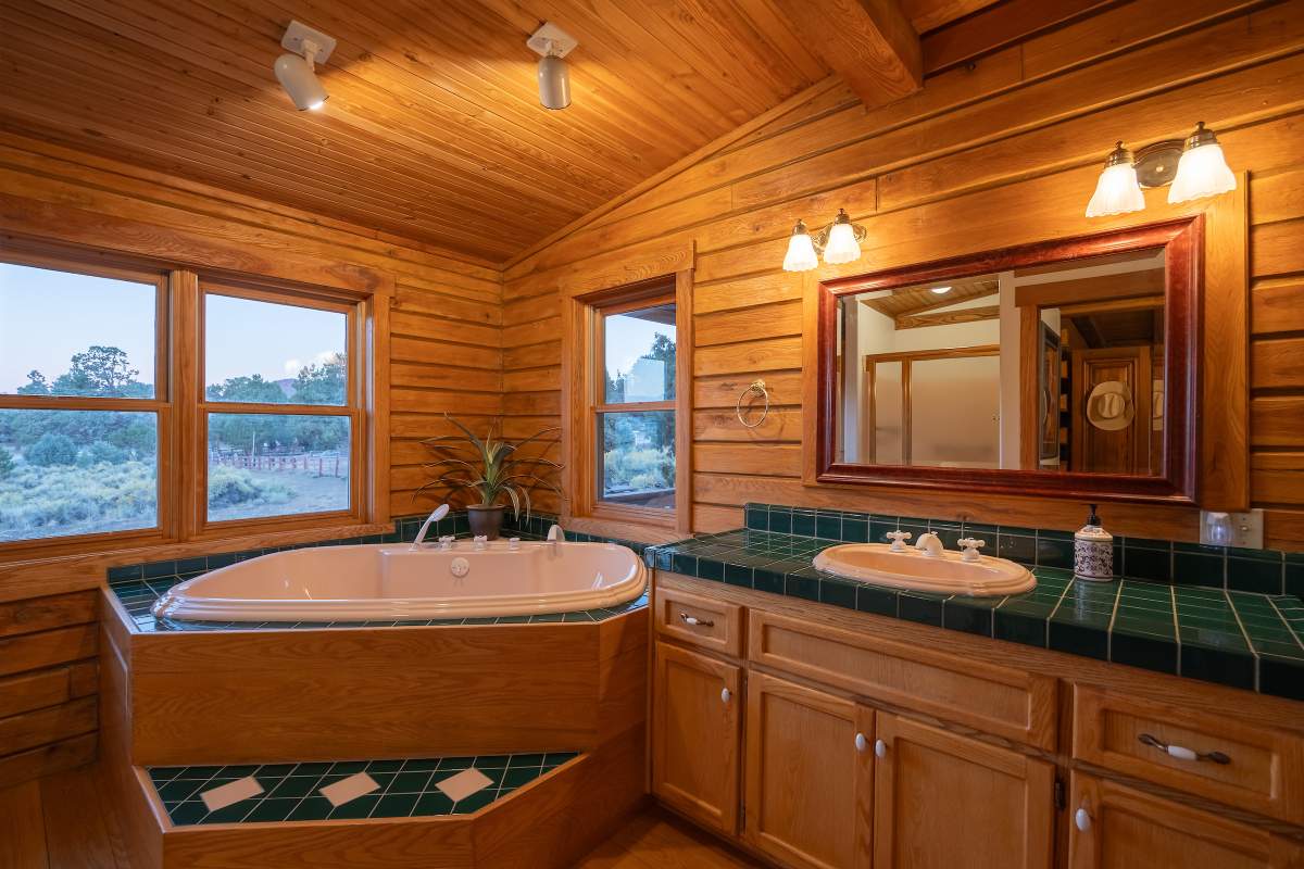 40020 Water Hole Ln 40020 Water Hole Ln