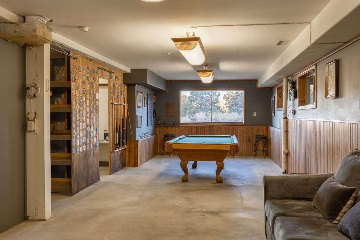 40020 Water Hole Ln 40020 Water Hole Ln