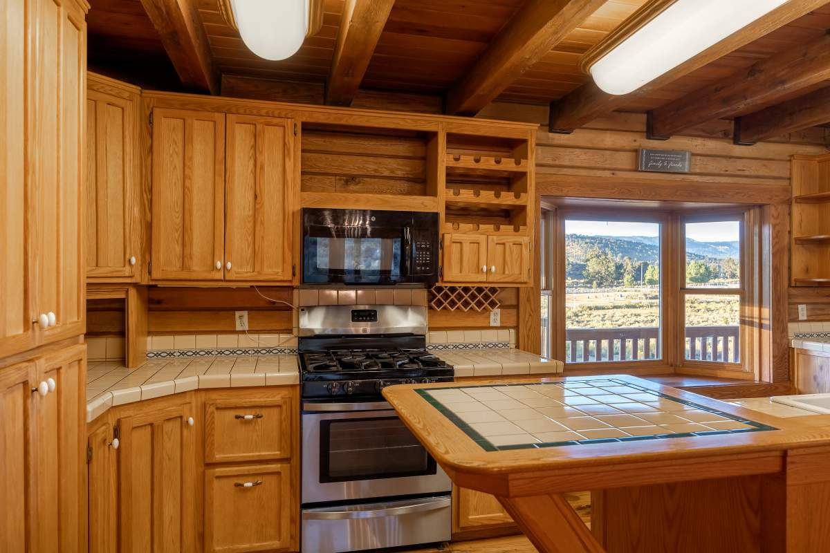 40020 Water Hole Ln 40020 Water Hole Ln