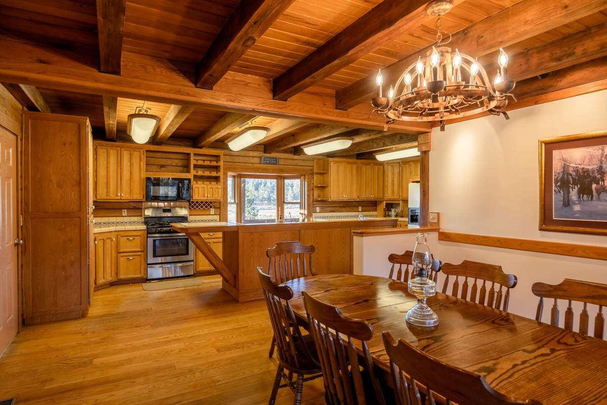 40020 Water Hole Ln 40020 Water Hole Ln