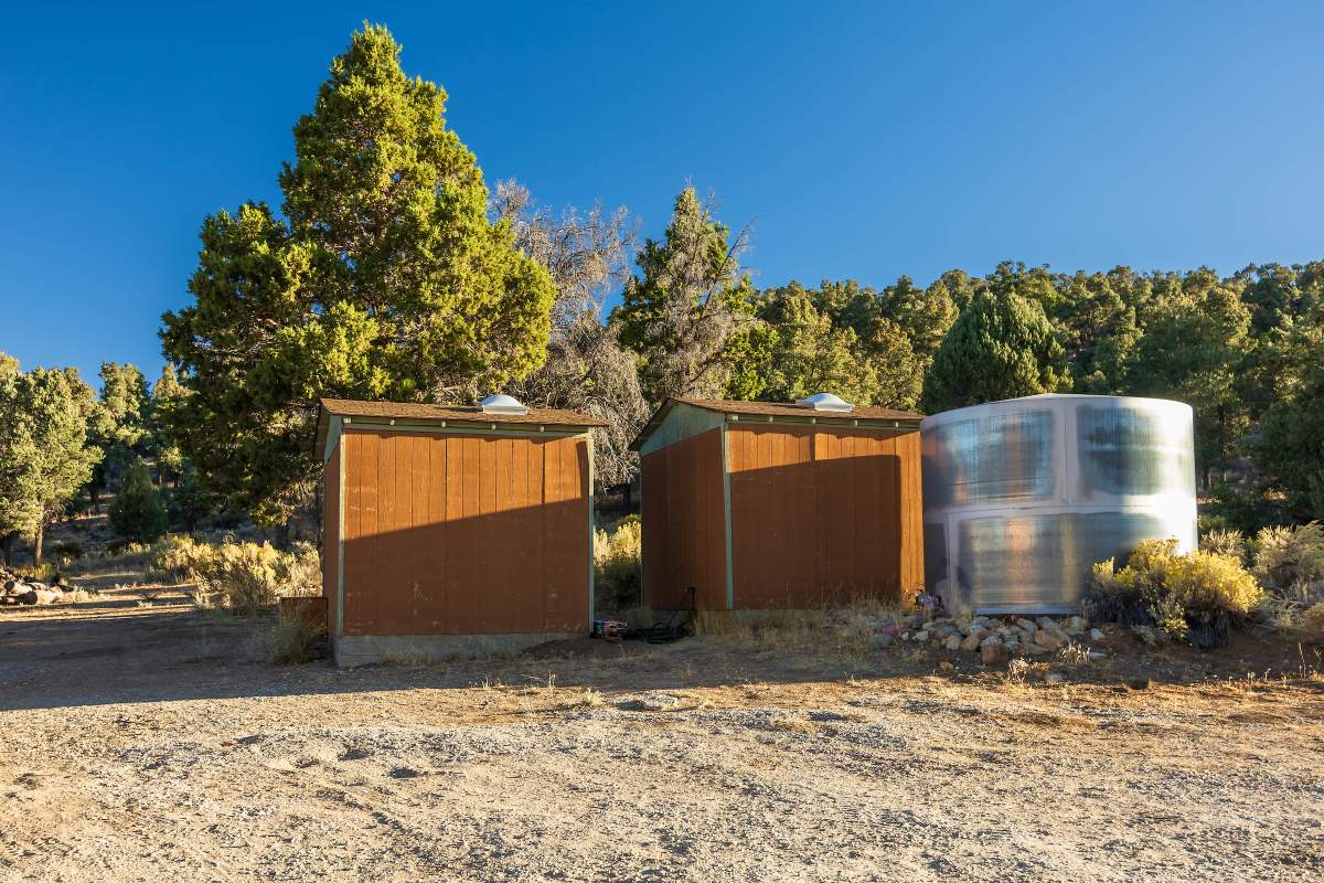 40020 Water Hole Ln 40020 Water Hole Ln