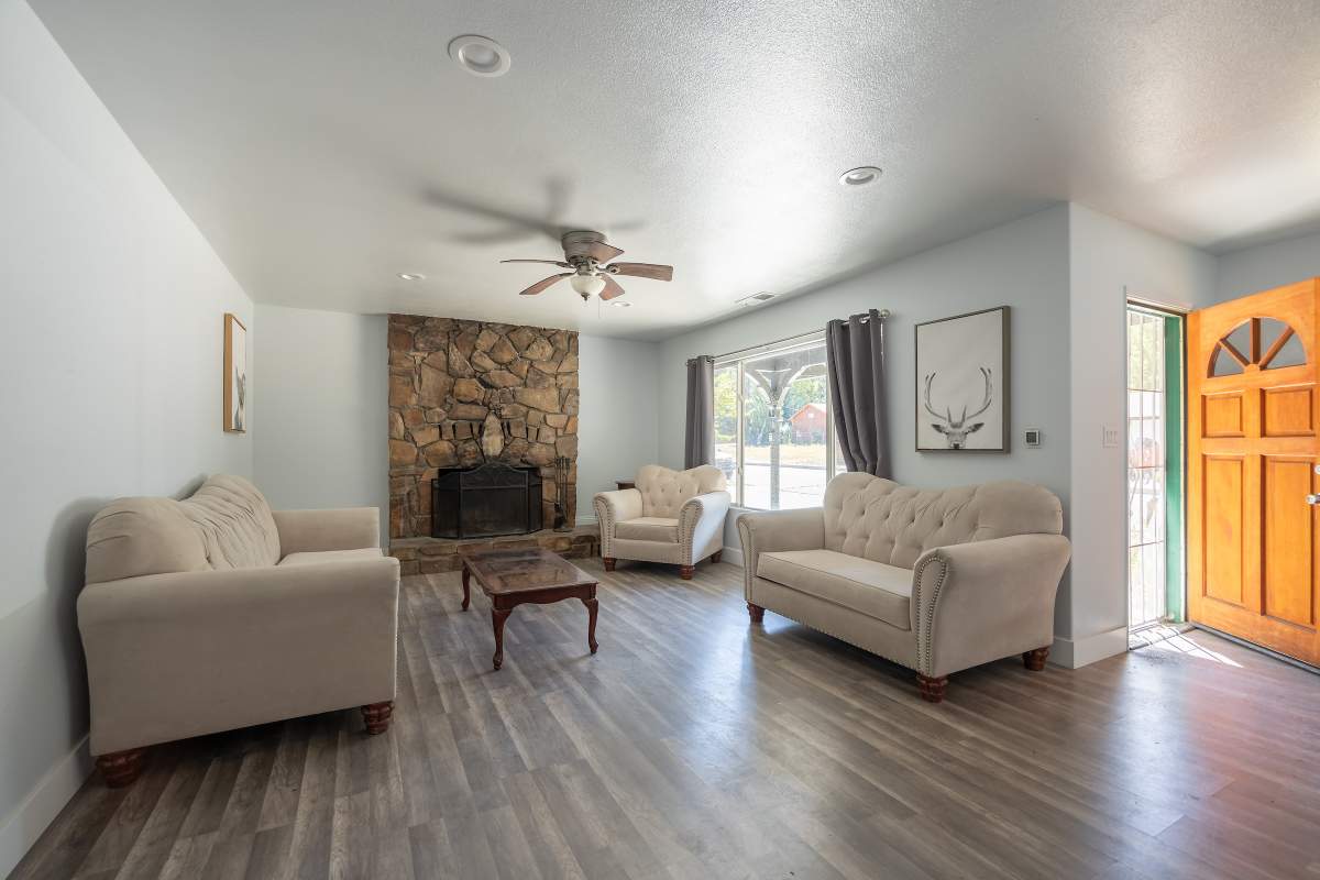 41436 Park Ave 41436 Park Ave