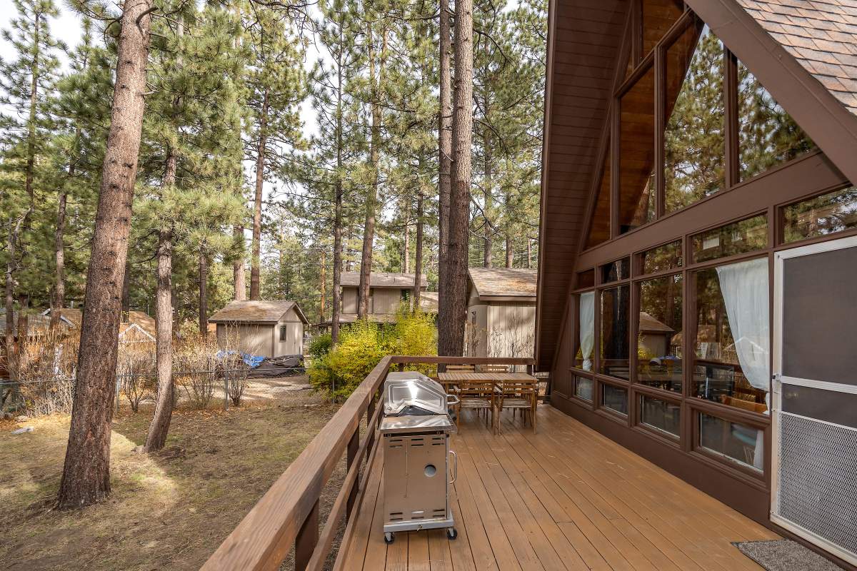 409 W Aeroplane Blvd 409 W Aeroplane Blvd