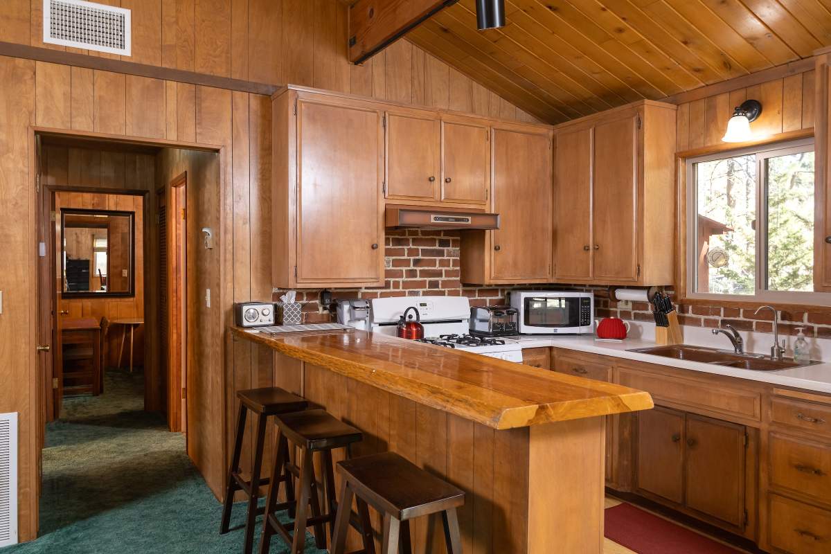 413 Quail Dr 413 Quail Dr