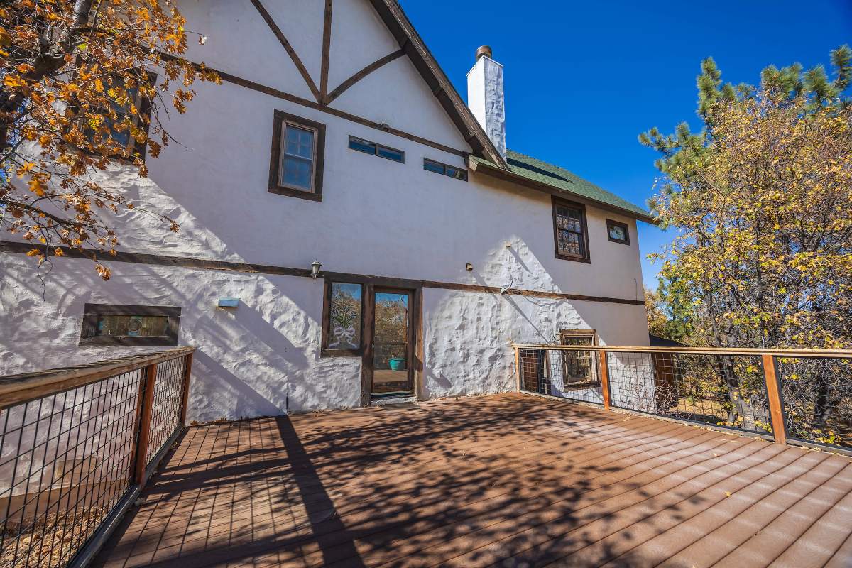 815 Needle Ln 815 Needle Ln