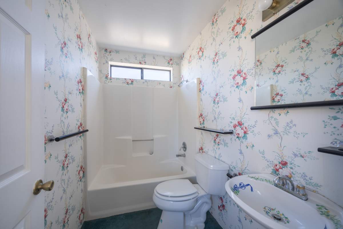 815 Needle Ln 815 Needle Ln