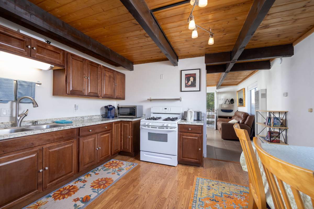 862 Spruce Ln 862 Spruce Ln