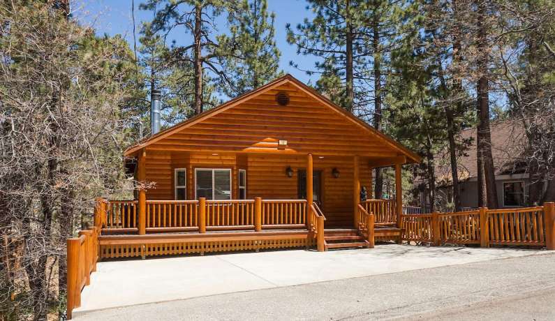 787 Santa Barbara Avenue