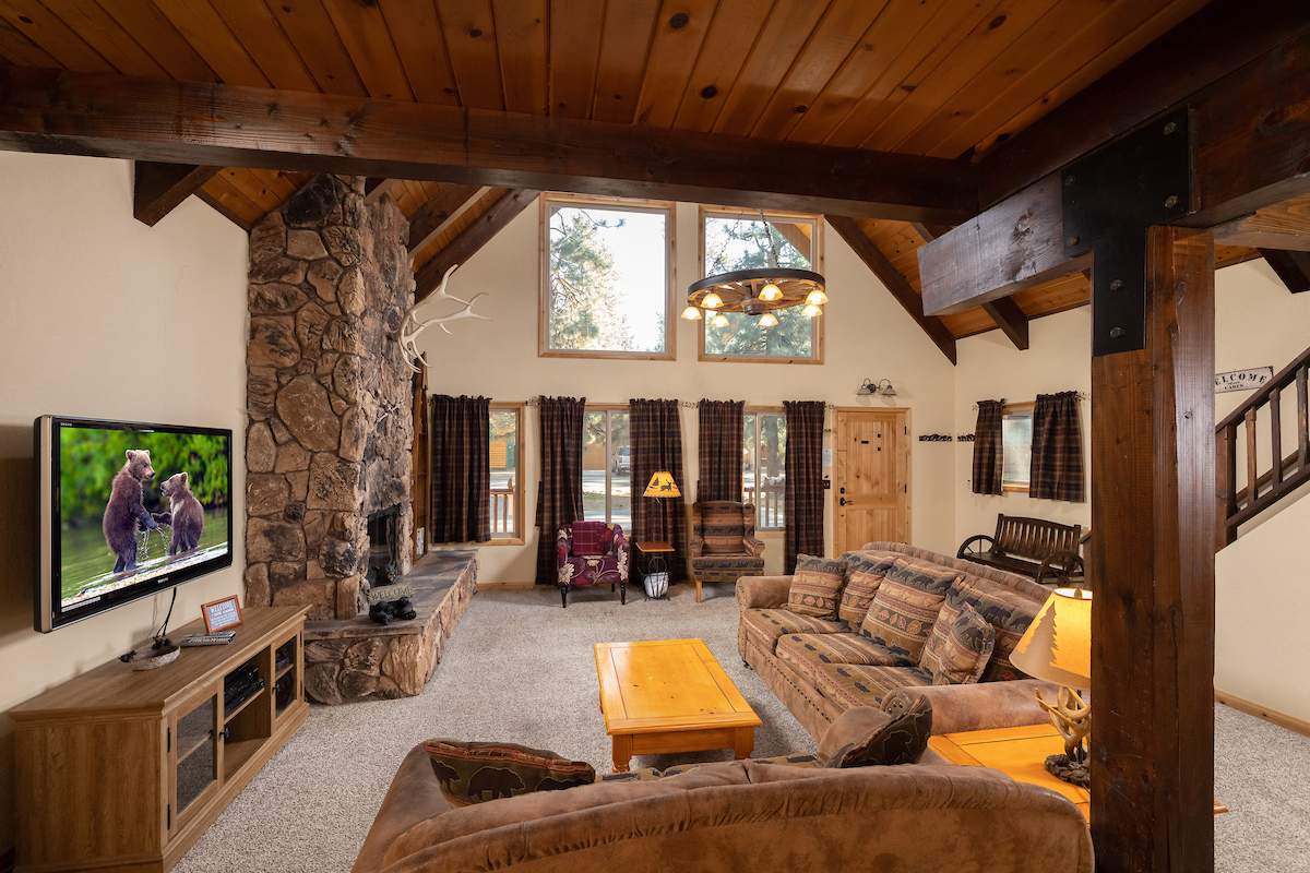 39212 Starview Ln 39212 Starview Ln