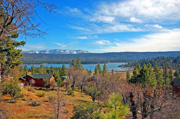 Learn more about Lakeview Homes